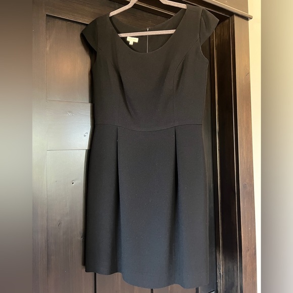Lynn Lugo Black Cap Sleeve Work Dress - Picture 1 of 4